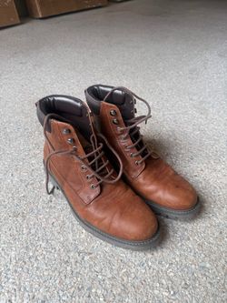 Brown Leather Lace-Up Boots (Calvin Klein) – Size 8.5