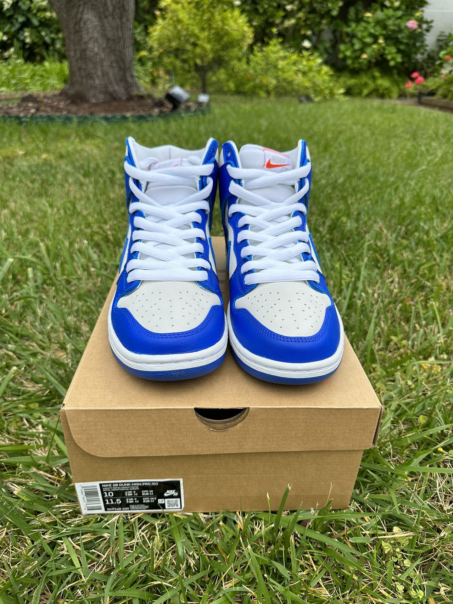 Nike SB Dunk High Pro ISO Kentucky for Sale in Los Angeles, CA