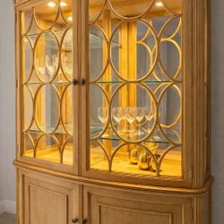Bernhardt Curved Front China Cabinet / Hutch