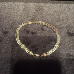 585 14k Gold Italian bracelet