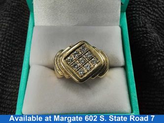 Men's Ring - Yellow Gold 14k (.585) 10.5 grams Size 6.5