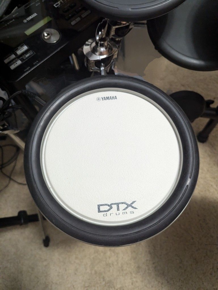 Yamaha DTX XP80 Drum Trigger/Drum Head