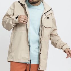 Nike Mens Sportswear Premium Essentials M65 Jacket Grain