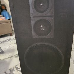 SANYO SPEAKERS