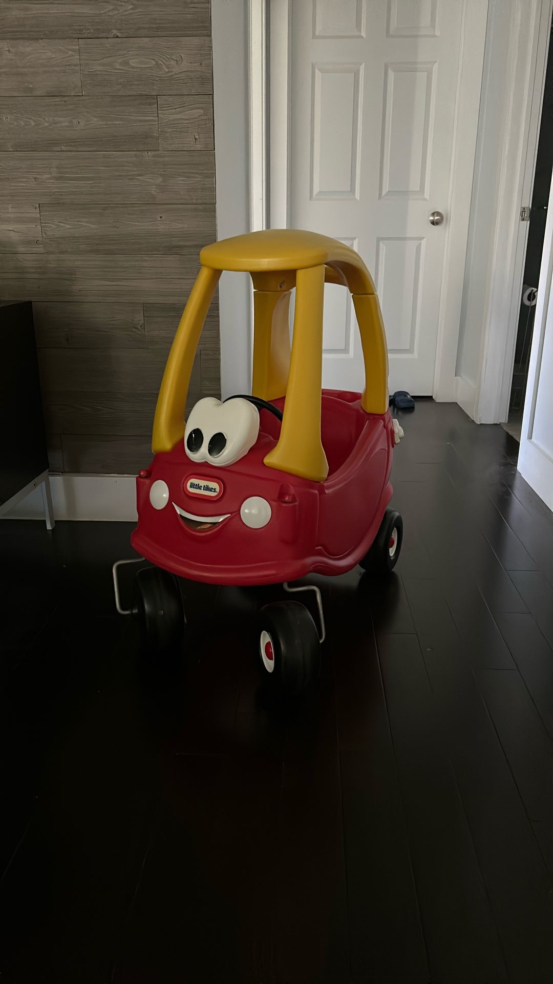 Little Tikes Car