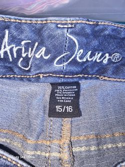 Jeans.. Men And Women..