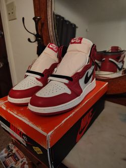 Brand New Nike Air Jordan 1 Retro High OG 5.5 Y 7 W