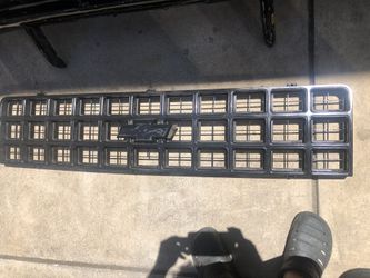 Chevy Square Body Truck grill 76-87