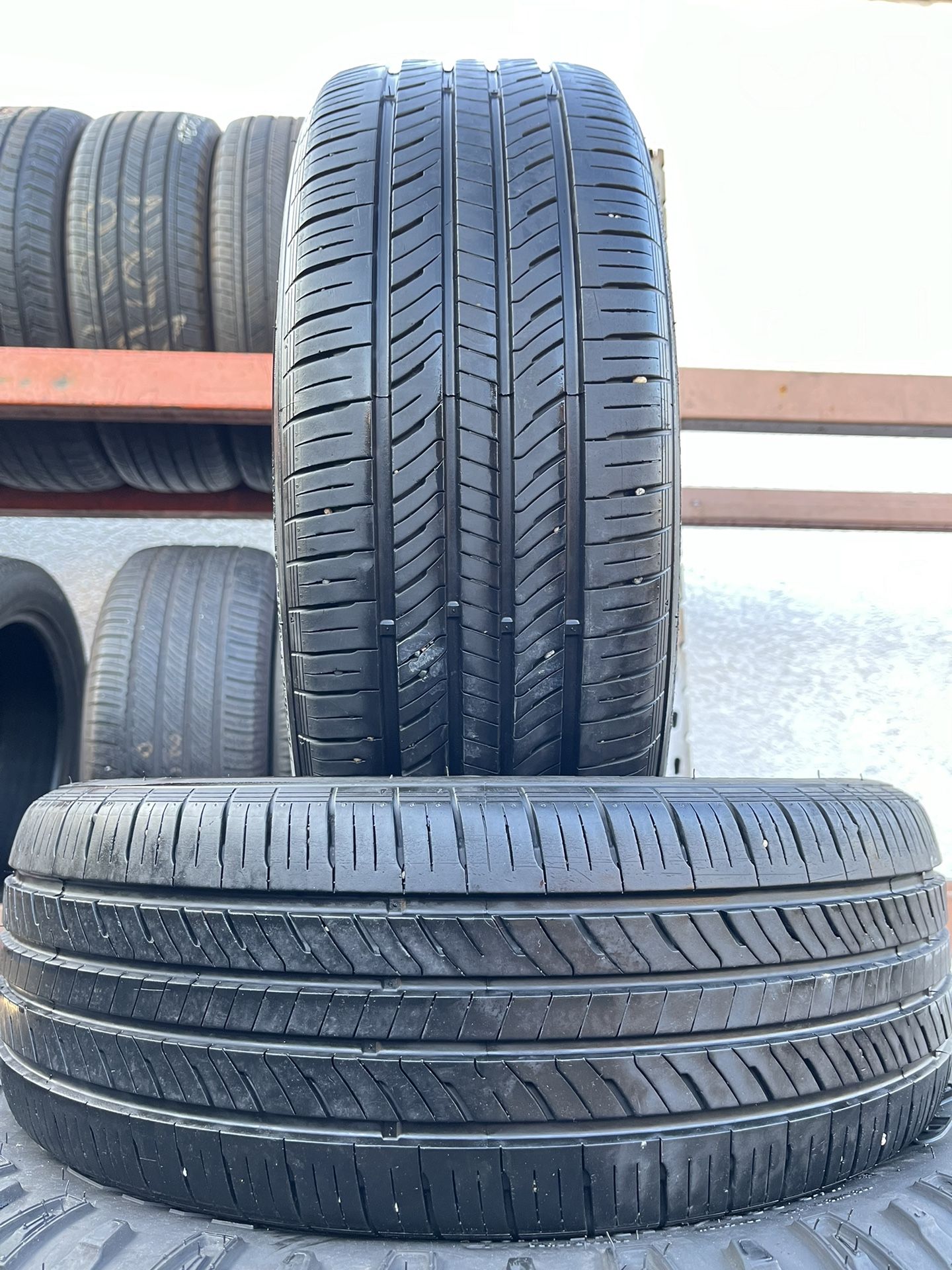 2 LAUFENN TIRES 195/55/16 FREE MOUNT AND BALANCE