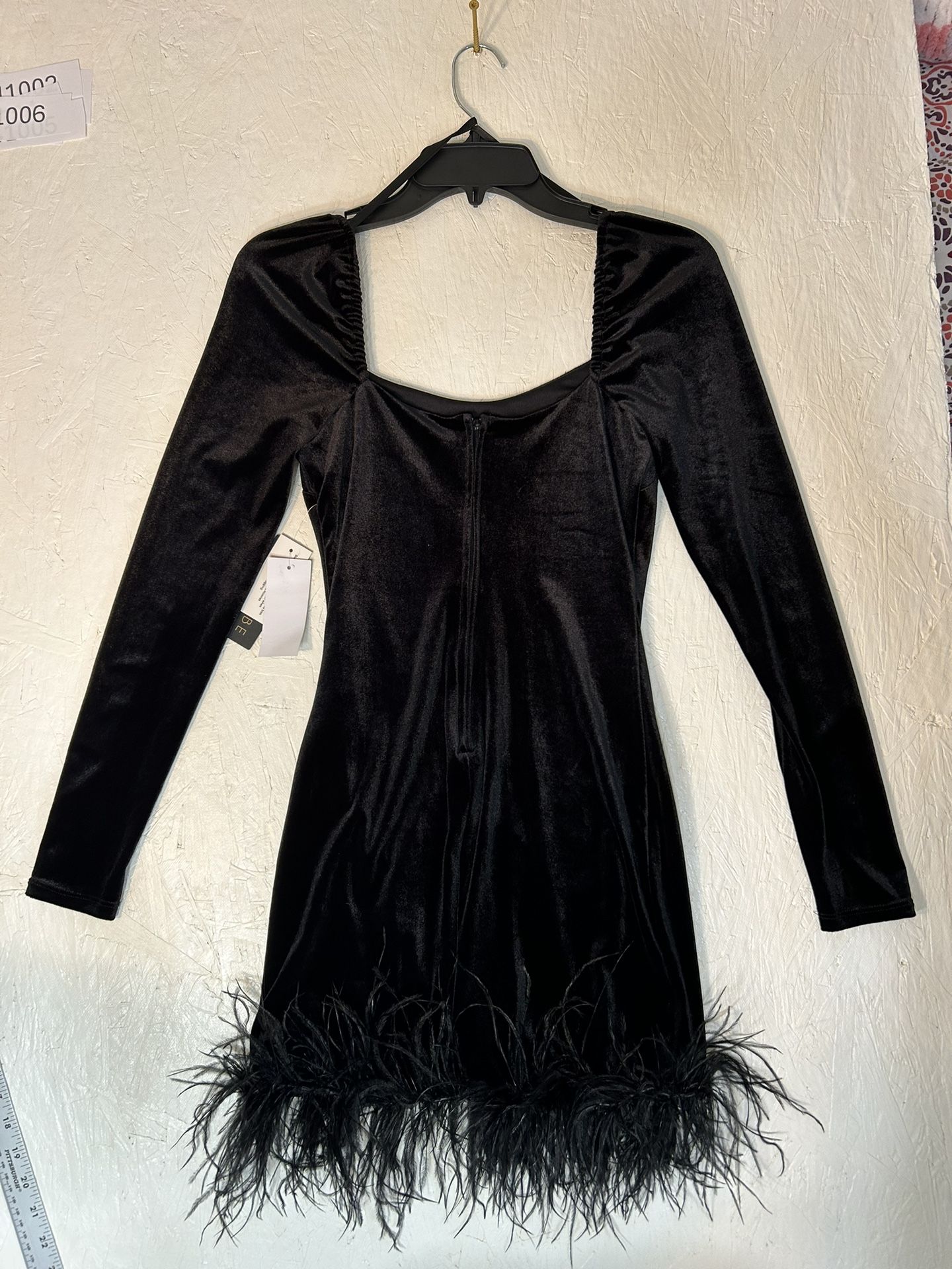 Party Dress (New) Junior Size 5 Black Dress