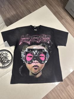 Hellstar t Shirt Medium& large (Working NFC🤳)