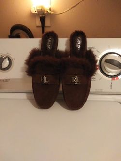 New Ralph Lauren Sz 7 Womens Slides 80% Sheep Suede