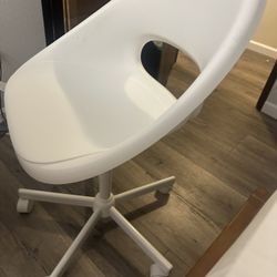 Modern Chair 