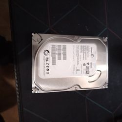 Seagate 500GB SATA 3.5" Hard Drive (ST500DM002)