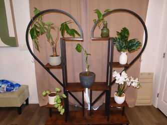 Plant stand