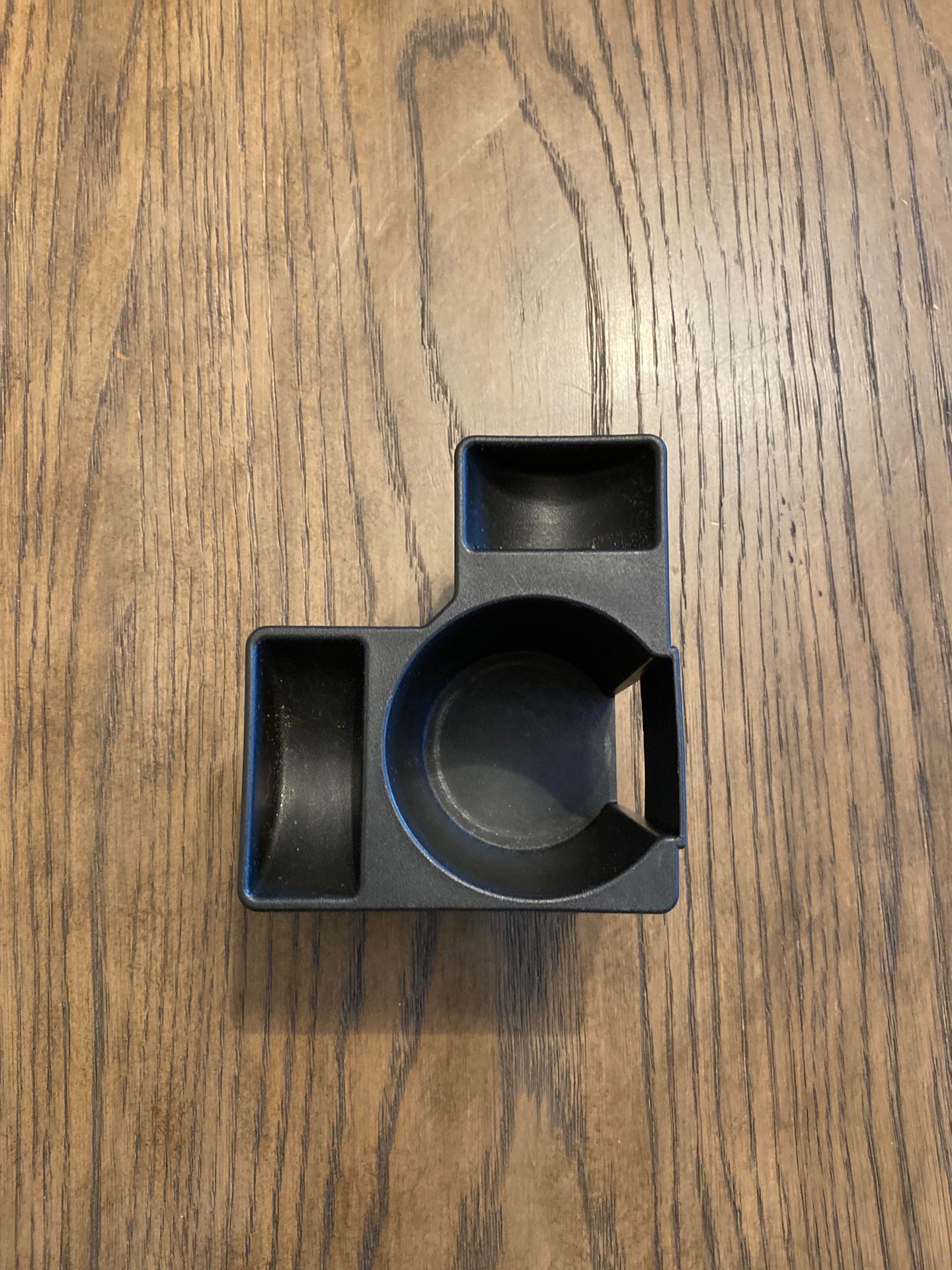 Little cup holder from 2014 Infiniti QX80
