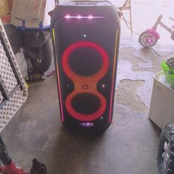JBL PartyBox 710 Bluetooth Party Speaker, 800W