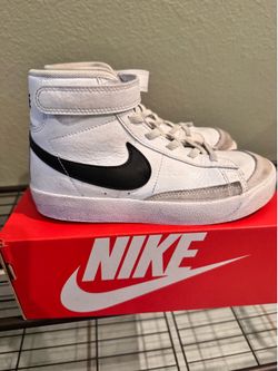 Nike Blazer Mid 77