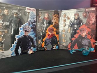 Action figure lot