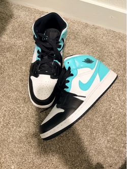 Air Jordan 1 Mid (turquoise/black/white) $80 size 7