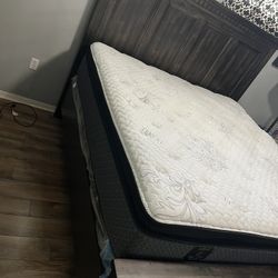 King  Size Bedroom Set 