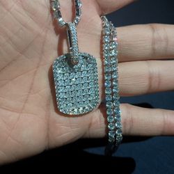 New Platinum Plated Iced Out Stylish Dog Tag!!