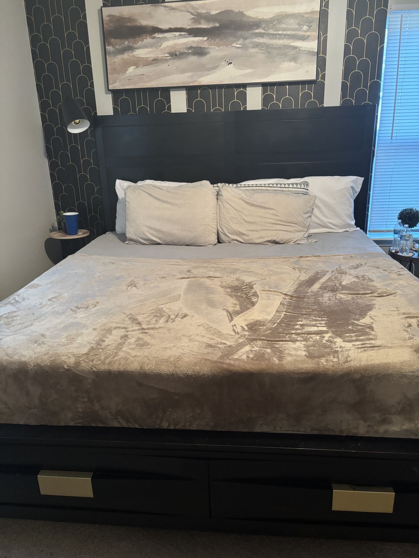 King Size Bed & Dresser