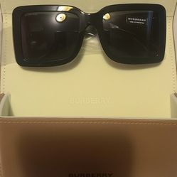 Burberry  Sun Glasses 