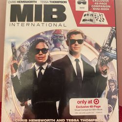Men in Black: International Blu-ray + DVD + Digital HD Limited Edition