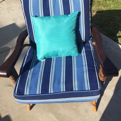 Wicker Chair /with Cushions 