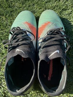 Nike Phantom 6 Low Elite AG Soccer Cleats