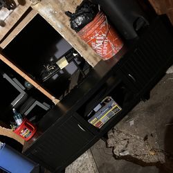 Entertainment center black