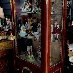 French CURIO Cabinet 