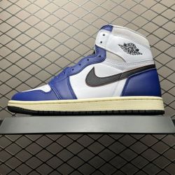Air Jordan 1 Retro High OG  White Deep Royal Blue