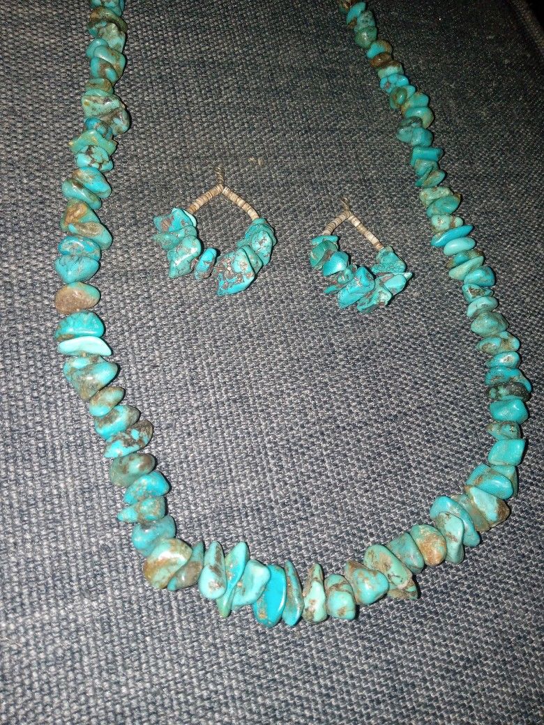 Vintage Turquoise Necklace And Ear Rings