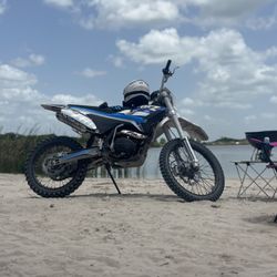 Apollo Thunder 250cc