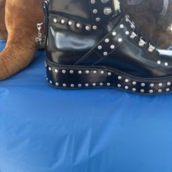 Coach City Hiker Studded Combat Boots – Women’s Size 7.5 – Black Patent Leather
