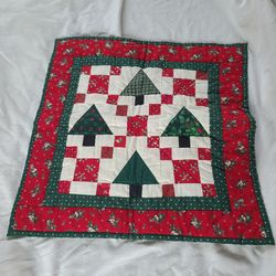 Christmas Tree Quilt wall Hanging Art Table Topper
