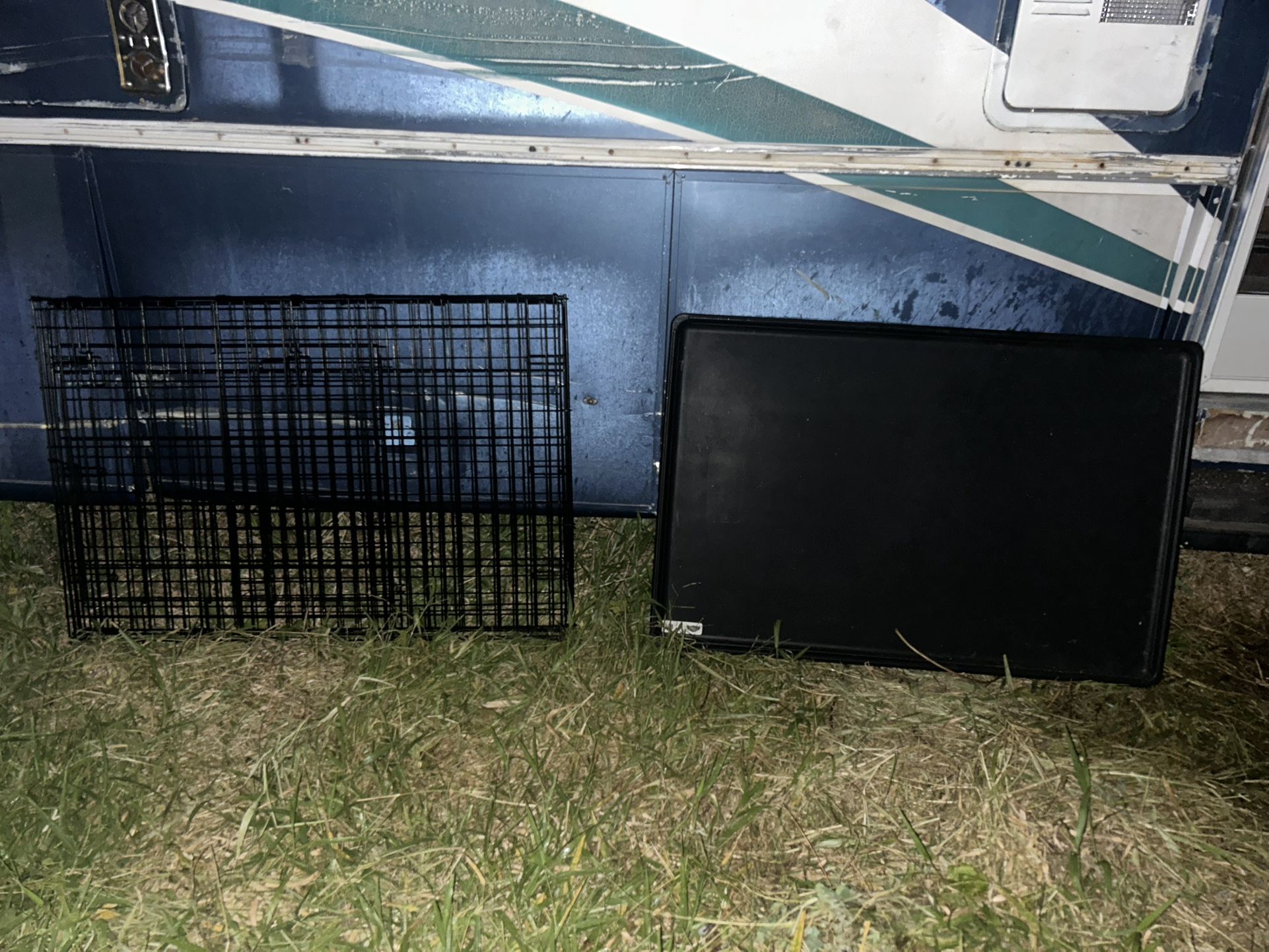 Brand New Cage For Medium And Large Dogs Price To Sell Fast Brand New Never Been Used