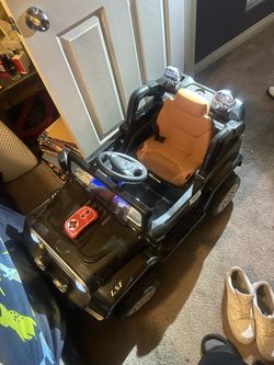 Electric jeep
