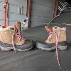youth north face boots