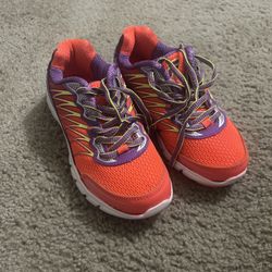 Stunning FILA Memory Foam Countdown 2 Shoes For Girls, Size 13.5, Irving, TX, NEW