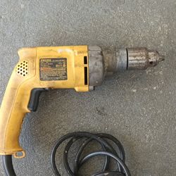 DeWalt Rrill