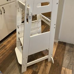 Toddler Kitchen Tower