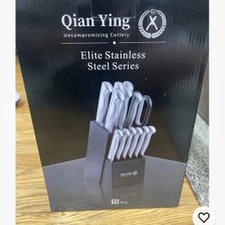 Stainless Steel Knife Set: Kitchen Knives Sets with Block - 15 Pieces 