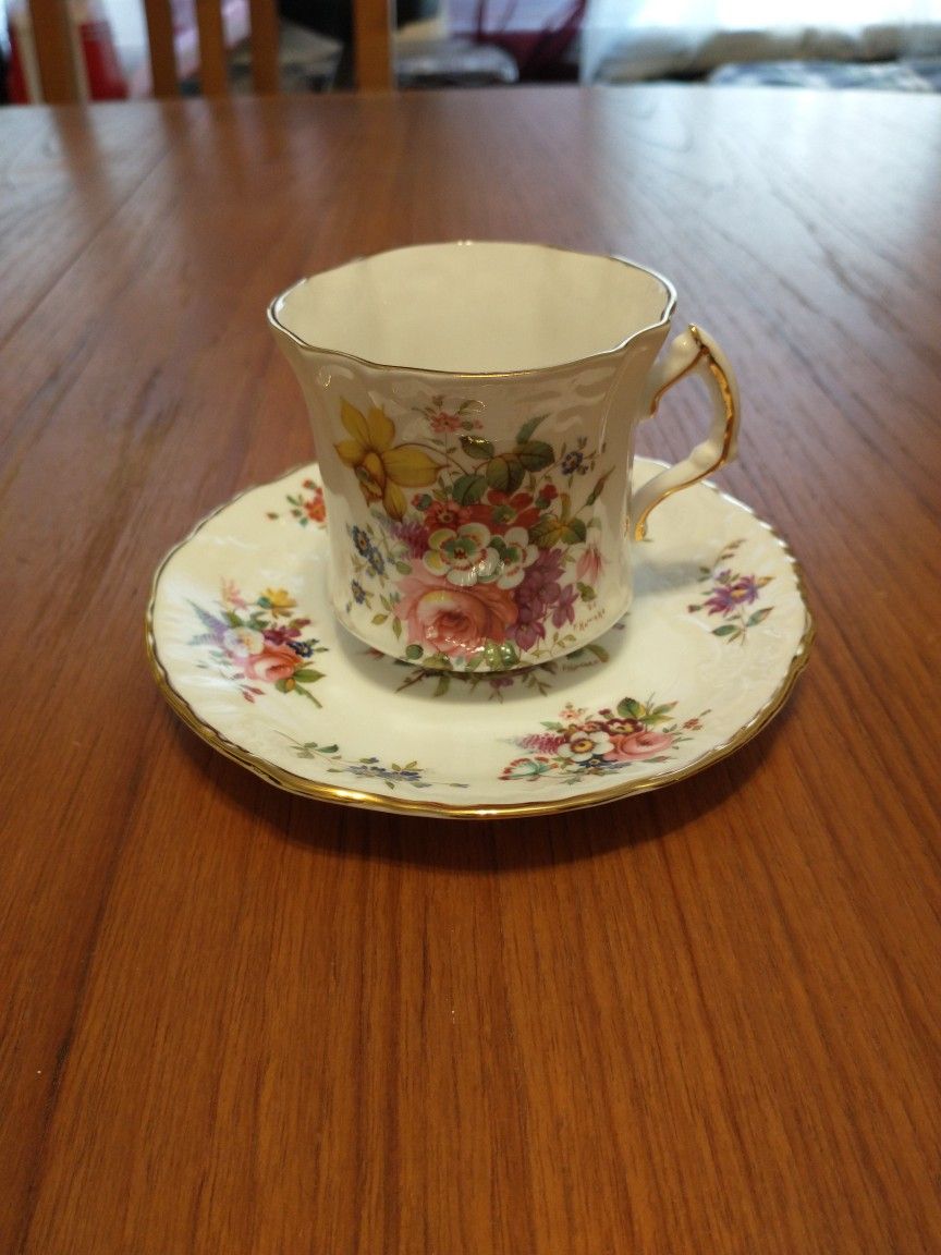 Vintage Tea Cup And Saucer Sets
