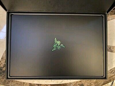 Razer Blade 15 - 300Hz - Intel i7-10875H - RTX 2070 Super - 16GB Ram - 512GB SSD