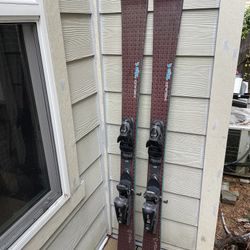 Head Mya 4  149cm Holographic Skis With Look XN Bindings