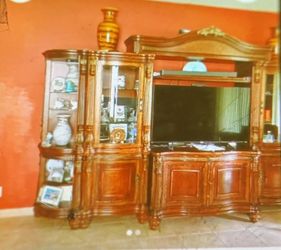 5- Pieces Solid Wood China Cabinet And Entertainment Center