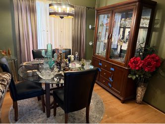 Dining room set
